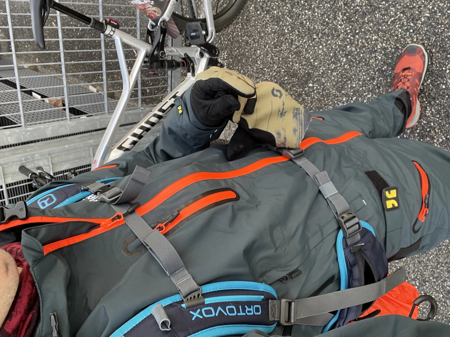 Dirtlej Dirtsuit Core Edition - Cycling Skinsuit 8 Dirtlej Dirtsuit Core Edition - Cycling Skinsuit - Image 6