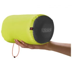 OMM Mountain Raid 233 - Synthetic Sleeping Bag -Adventure Gear Shop omm mountain raid 233 synthetic sleeping bag detail 4