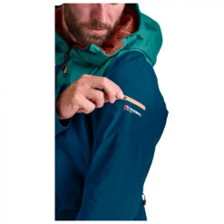Ortovox 2L Swisswool Sedrun Jacket - Ski Jacket 10 Ortovox 2L Swisswool Sedrun Jacket - Ski Jacket -Adventure Gear Shop ortovox 2l swisswool sedrun jacket ski jacket detail 3